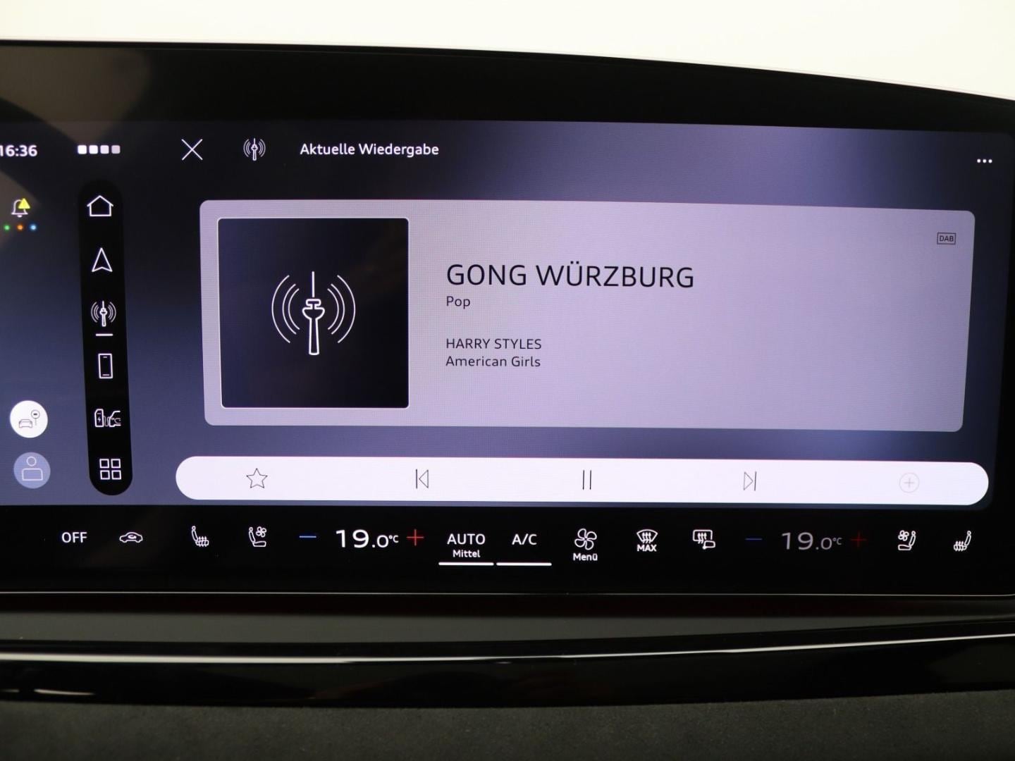 Bild über Audi RS 5 Avant TFSI quattro 470 kW tiptronic - für weitere Informationen kontaktieren Sie den Audi Partner