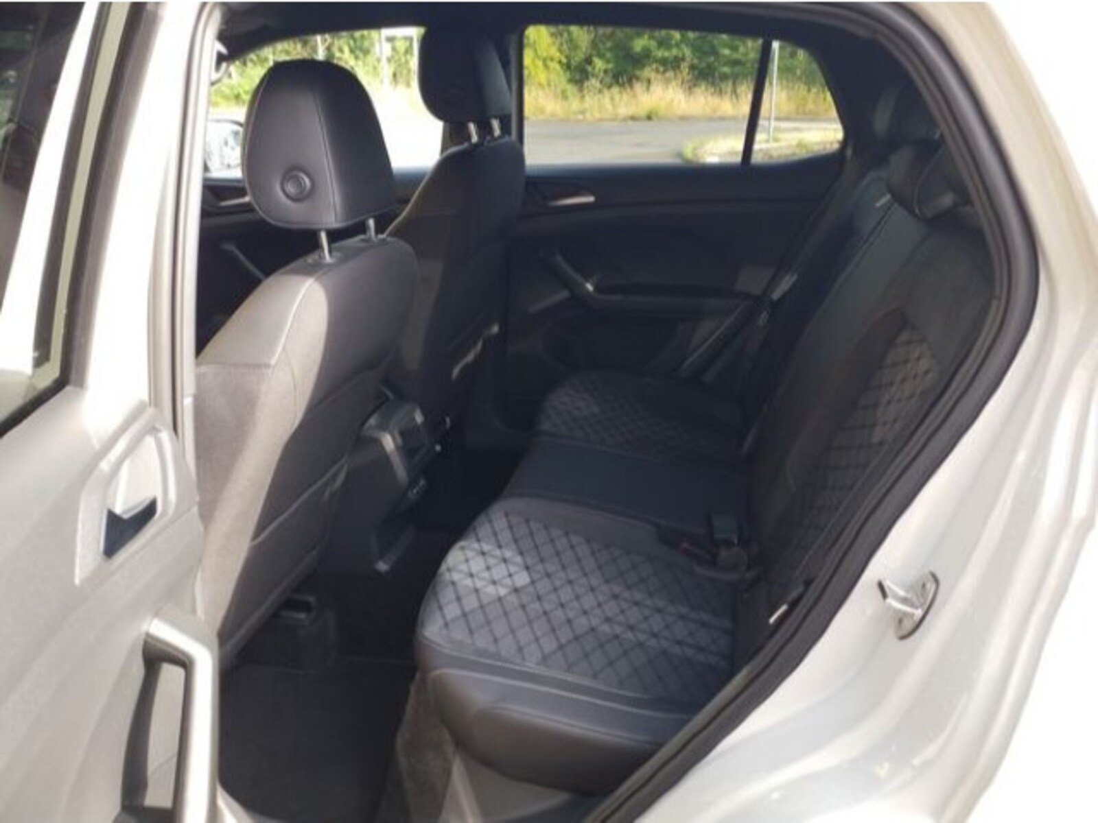 Volkswagen T-Cross – Bild 8