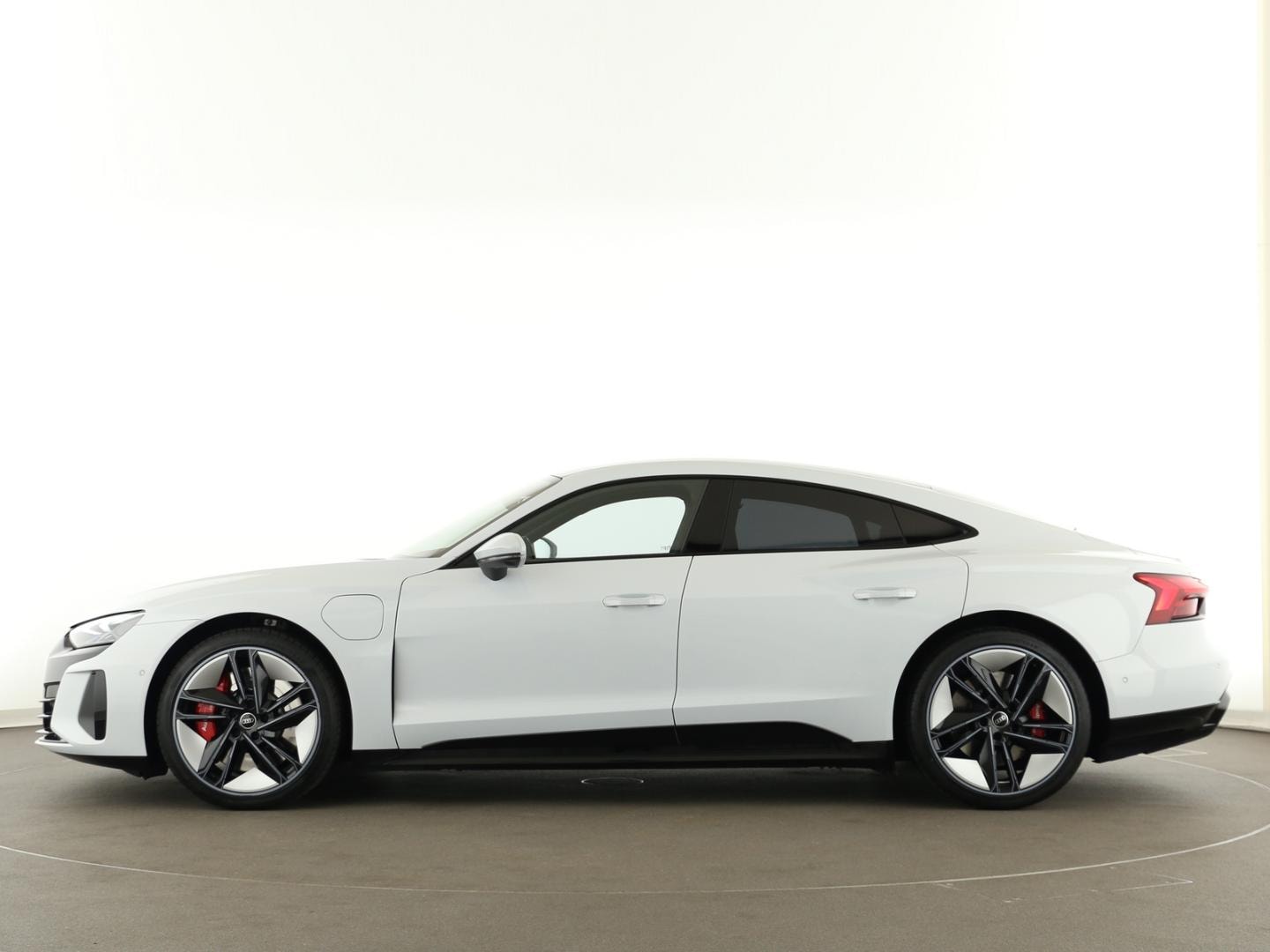 Bild über Audi e-tron GT e-tron quattro - für weitere Informationen kontaktieren Sie den Audi Partner