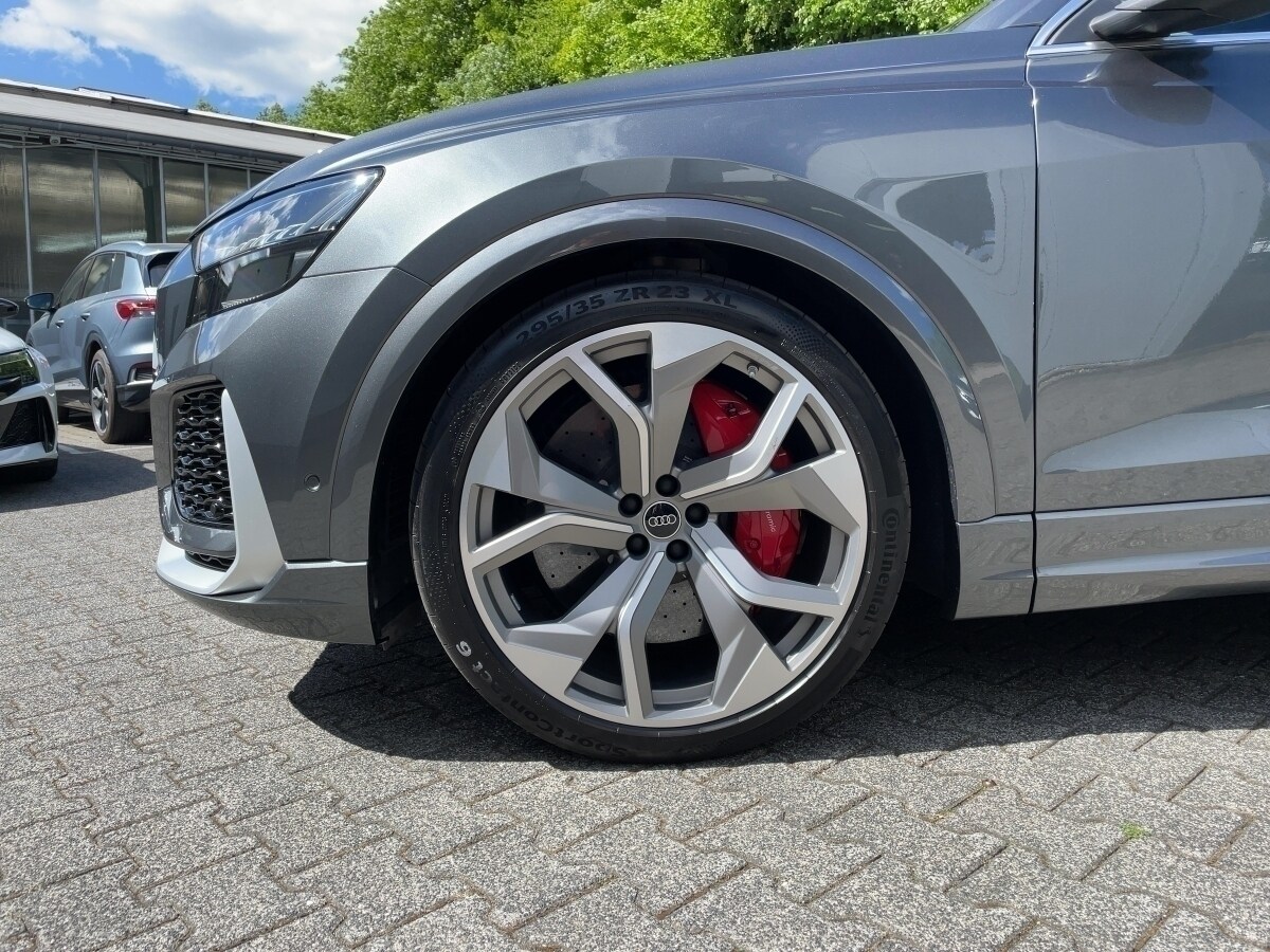 Image about Audi RS Q8 TFSI quattro tiptronic