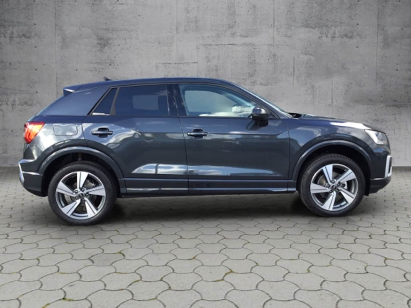 Bild über Audi Q2 advanced 35 TFSI S tronic - für weitere Informationen kontaktieren Sie den Audi Partner