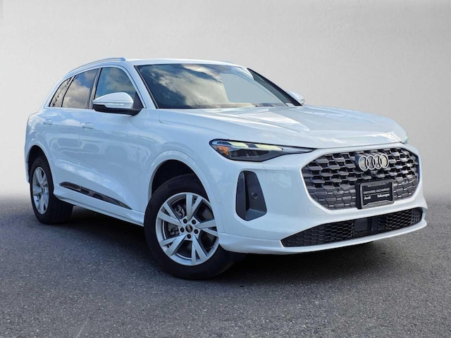 Photo of 2025 Audi Q5