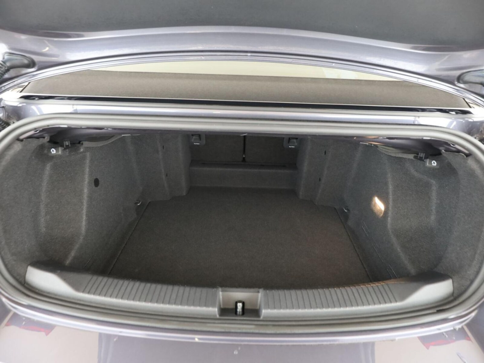 Volkswagen T-Roc Cabriolet – Bild 11
