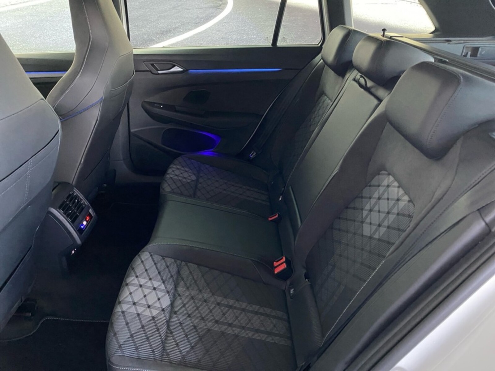 Volkswagen Golf Variant – Bild 6