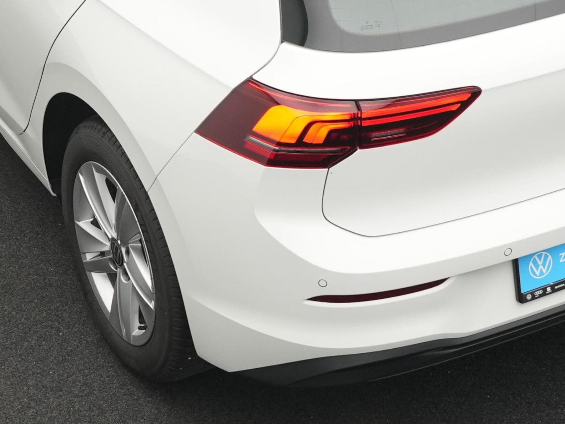 Volkswagen Golf Life