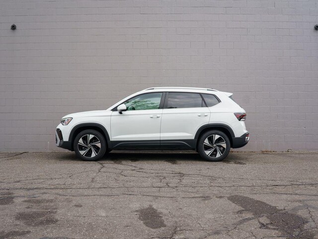 2025 Volkswagen Taos