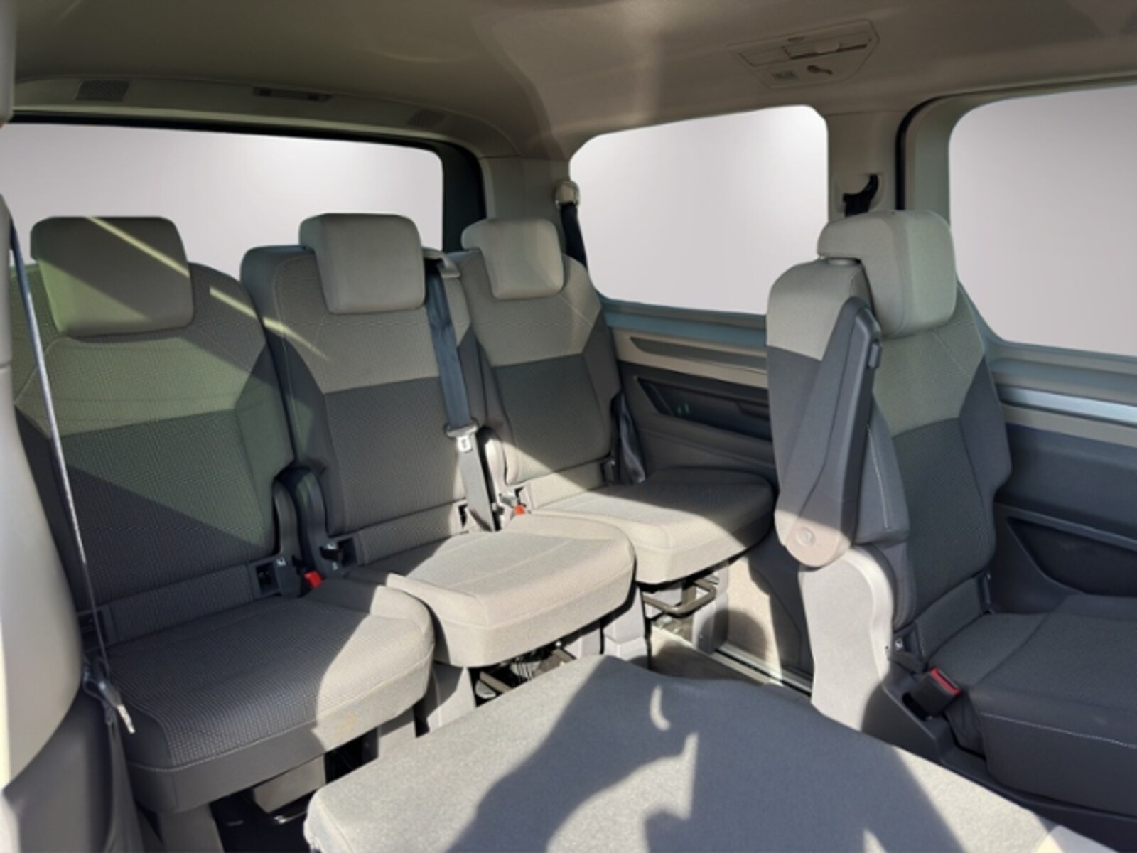Volkswagen Multivan Langversion – Bild 18
