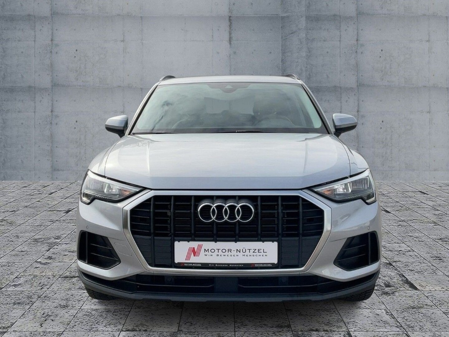 Bild über Audi Q3 35 TFSI S tronic - für weitere Informationen kontaktieren Sie den Audi Partner