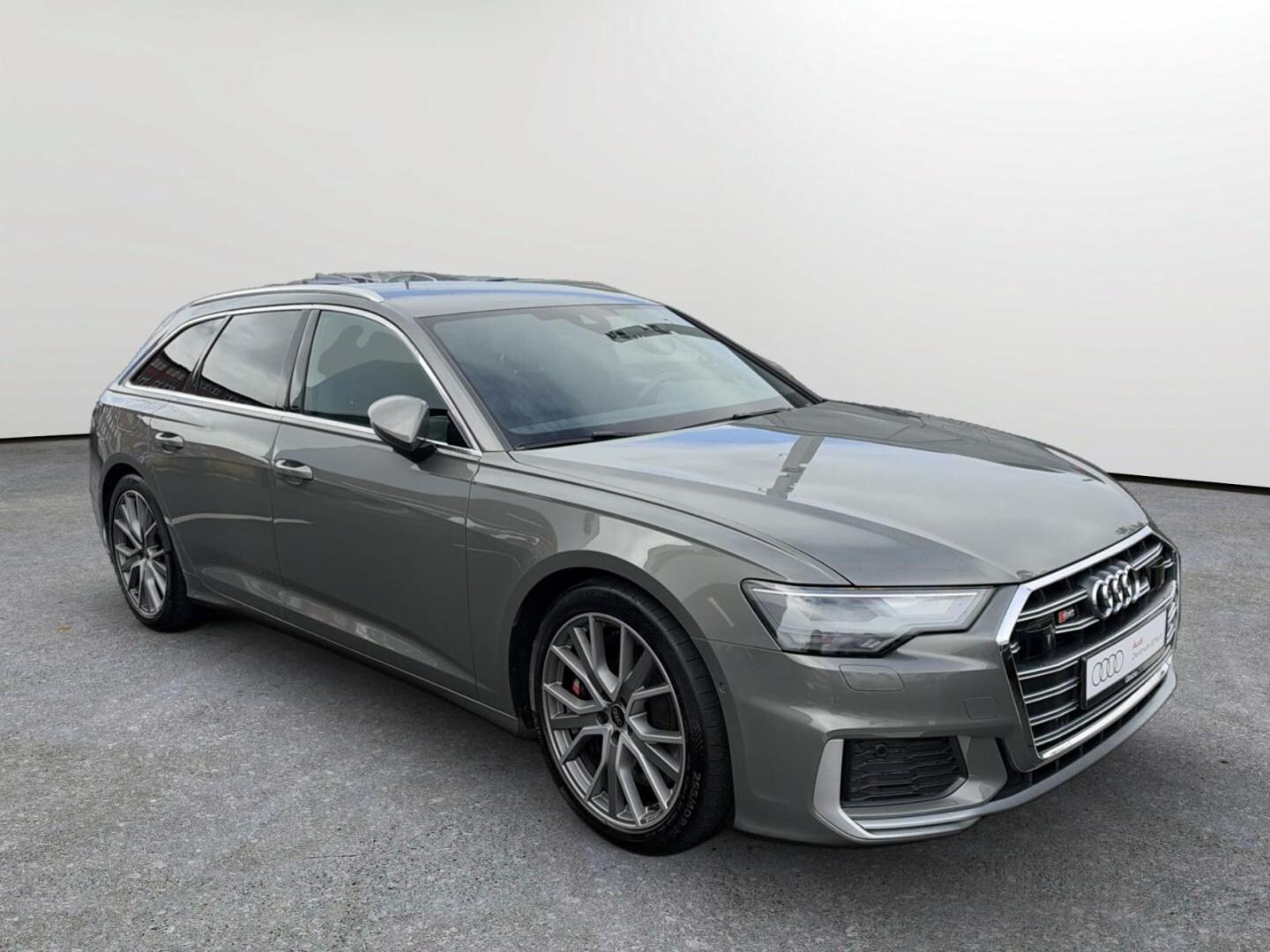 Bild über Audi S6 Avant TDI quattro tiptronic - für weitere Informationen kontaktieren Sie den Audi Partner