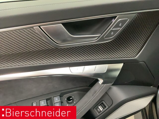 Image about Audi RS 6 Avant performance quattro tiptronic