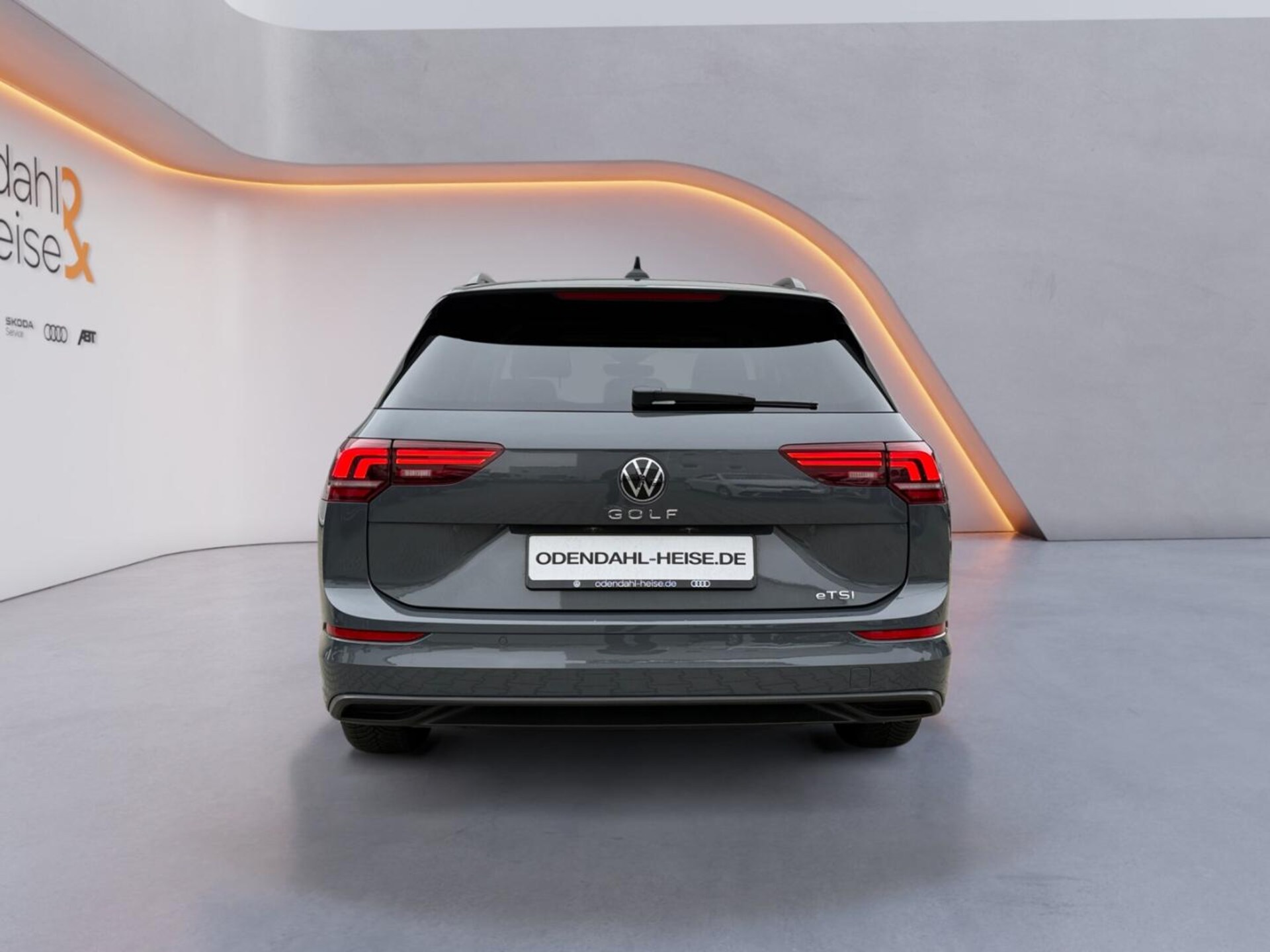 Volkswagen Golf Variant Life