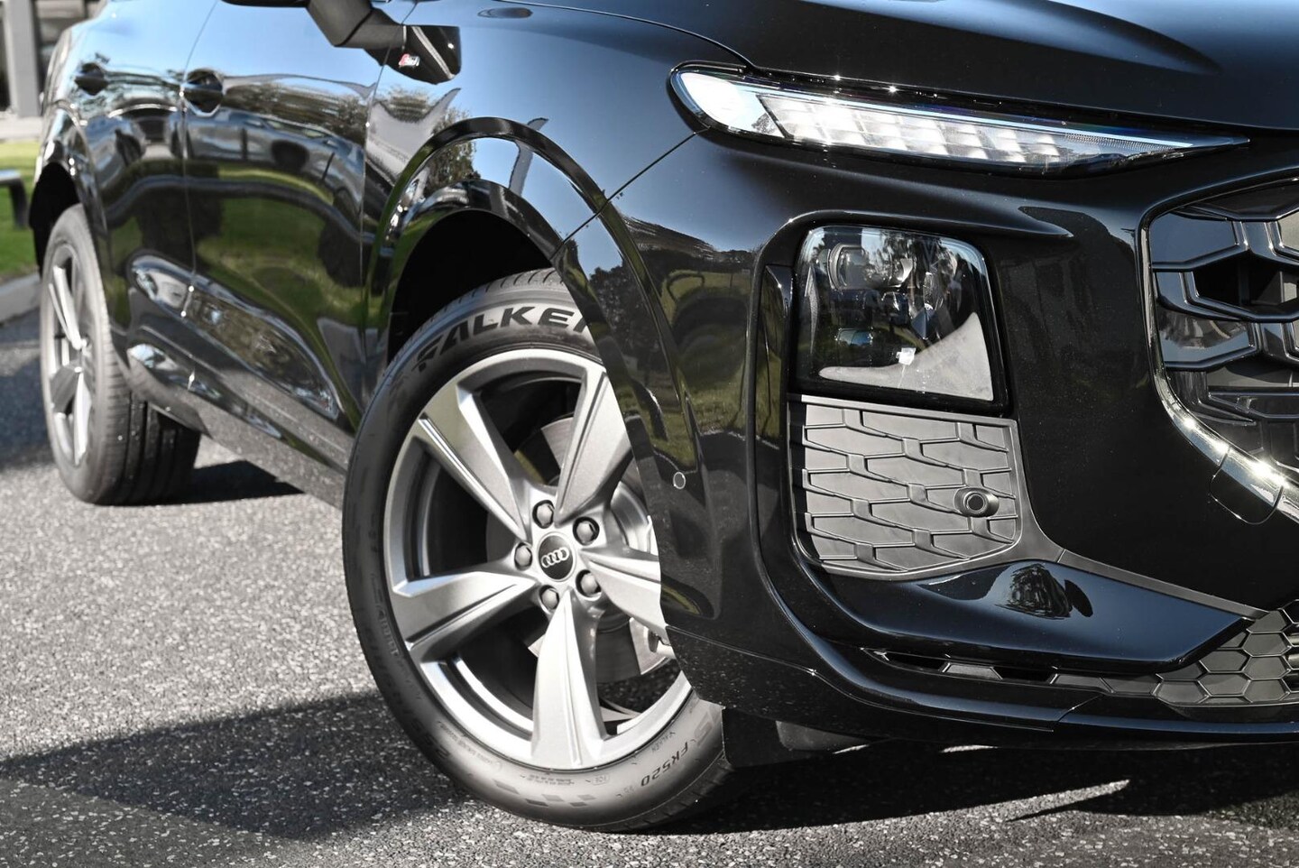 Image about Audi Q3 SUV TFSI quattro 150 kW