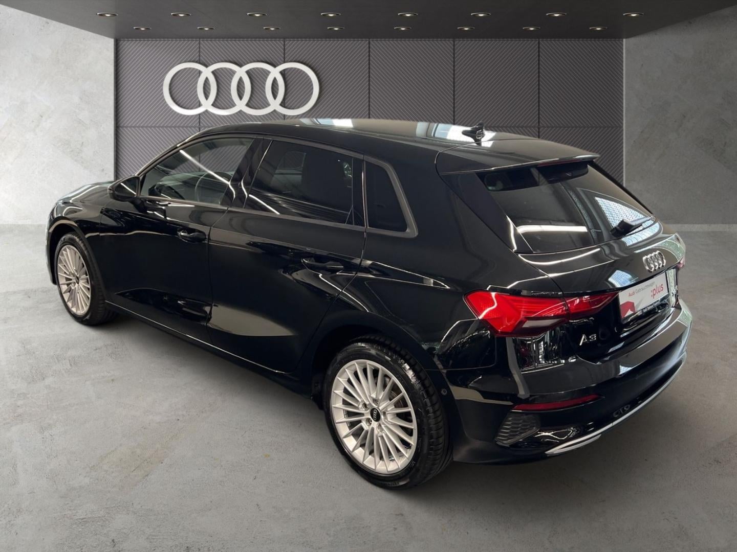 Bild über Audi A3 Sportback advanced 35 TDI S tronic - für weitere Informationen kontaktieren Sie den Audi Partner