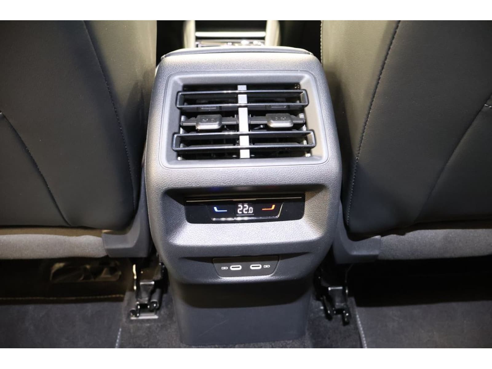 Volkswagen Tiguan – Bild 14