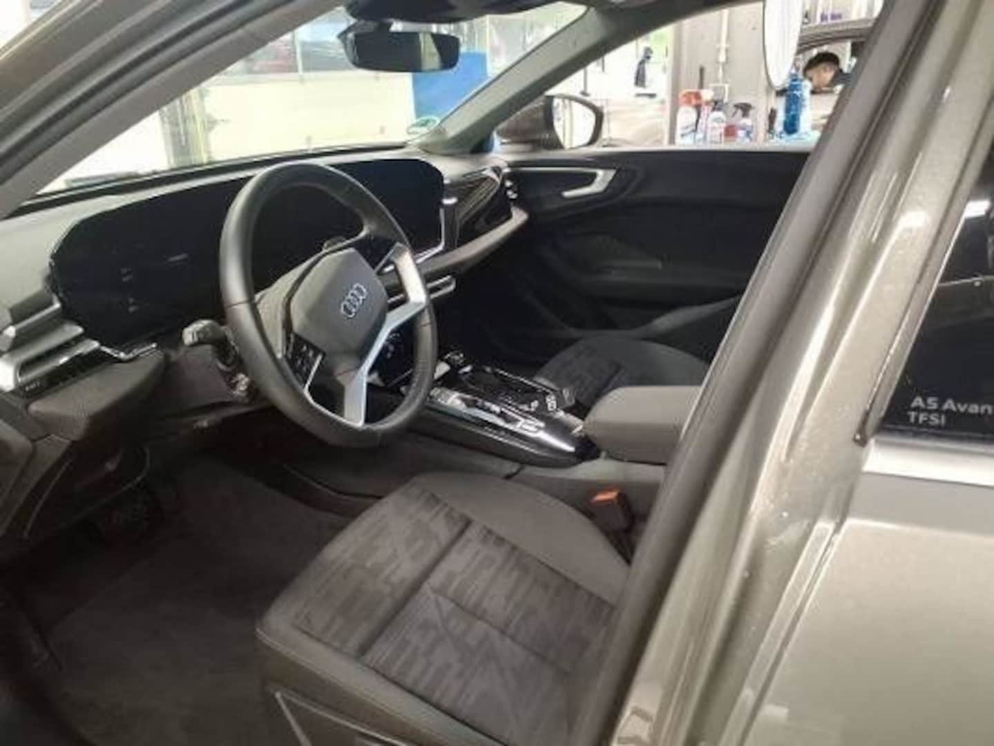 Bild über Audi A5 Avant TFSI S tronic - für weitere Informationen kontaktieren Sie den Audi Partner