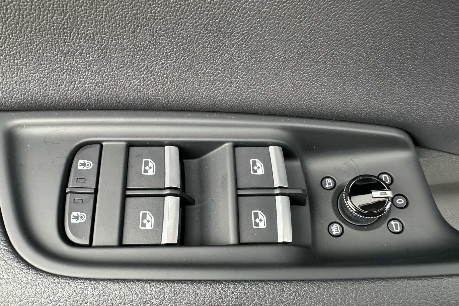 2026 Audi Q7 Premium - Photo 18