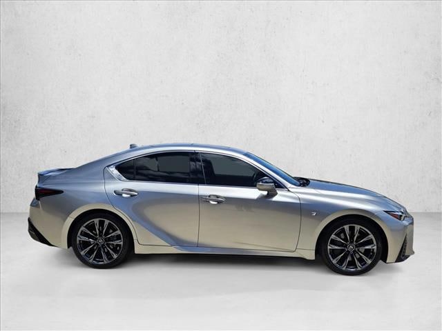 2022 Lexus IS 350