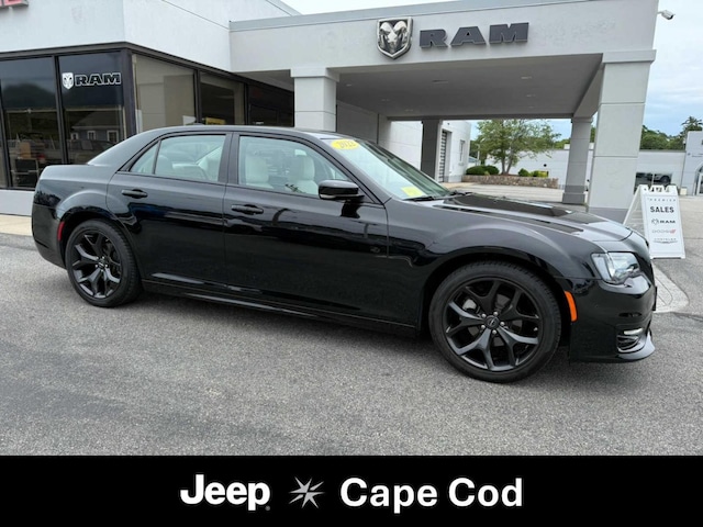 2022 Chrysler 300