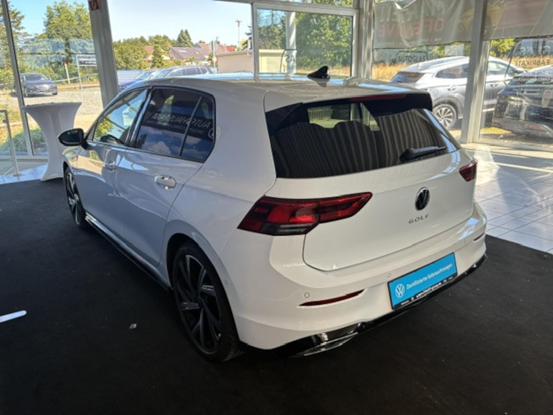 Volkswagen Golf R-Line