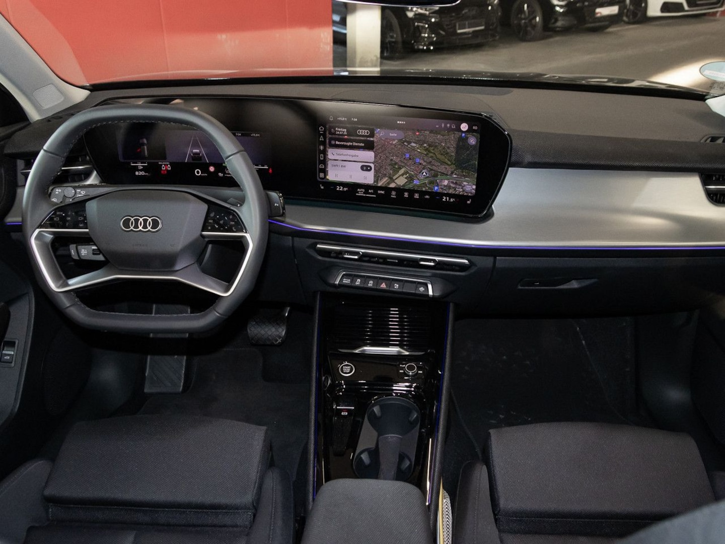 Bild über Audi Q3 SUV TFSI 110 kW S tronic - für weitere Informationen kontaktieren Sie den Audi Partner