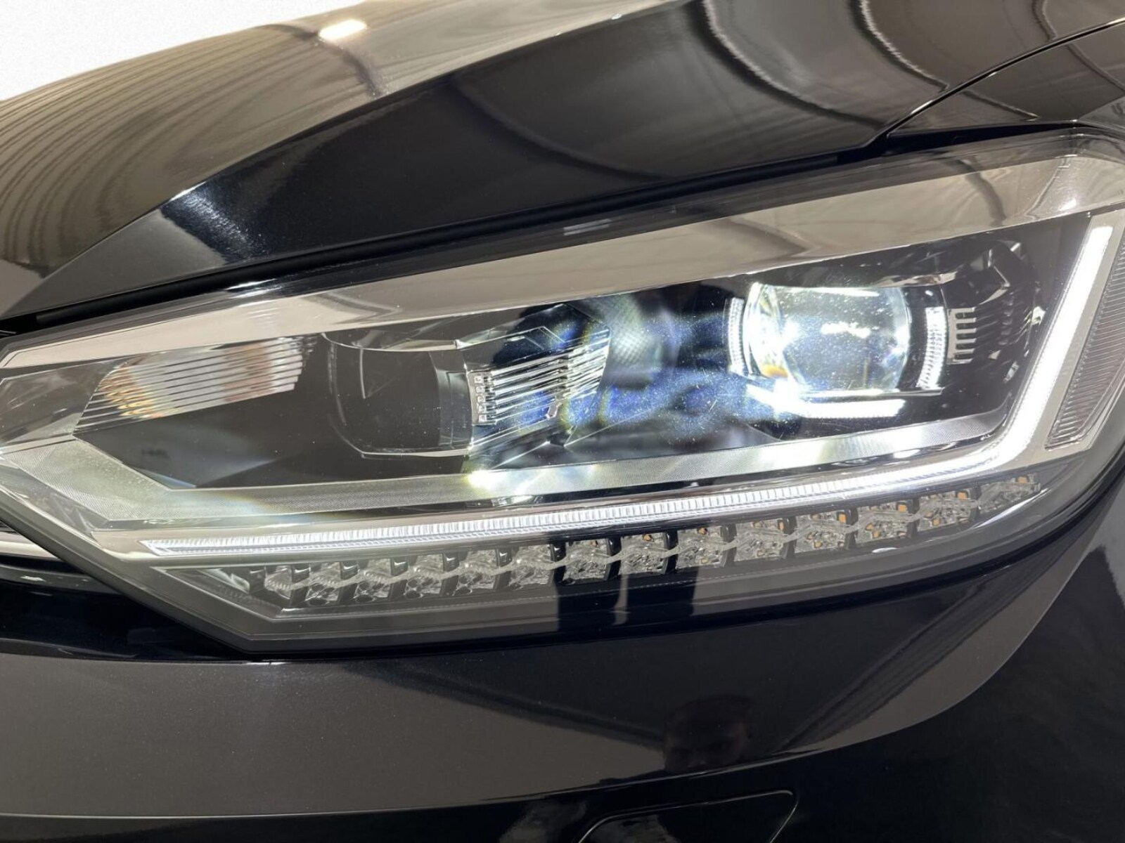 Volkswagen Touran – Bild 8