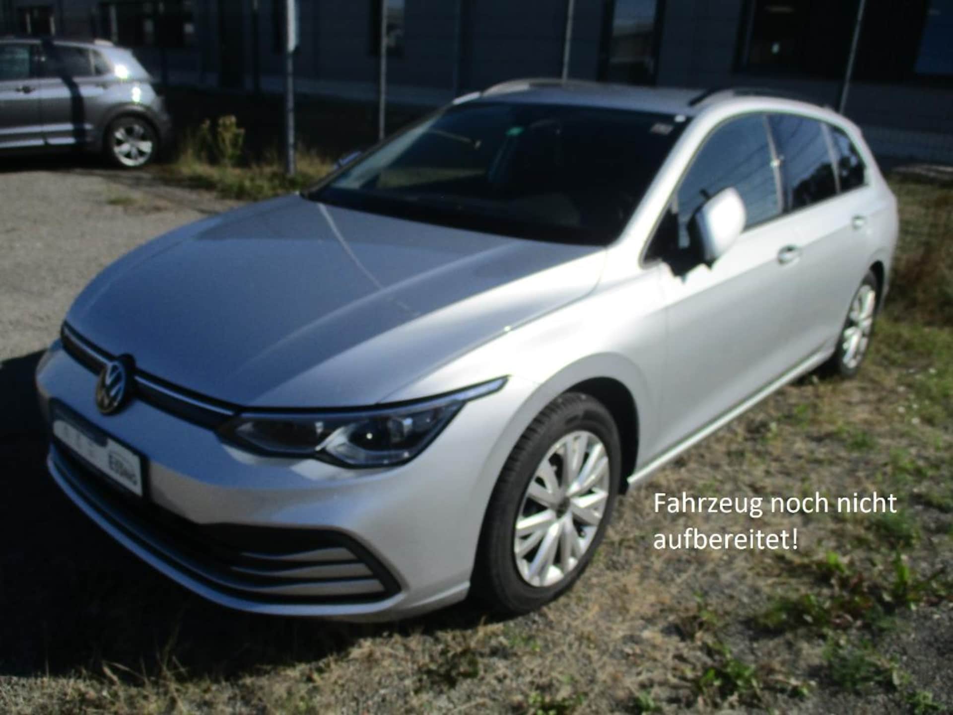 Volkswagen Golf Variant Life