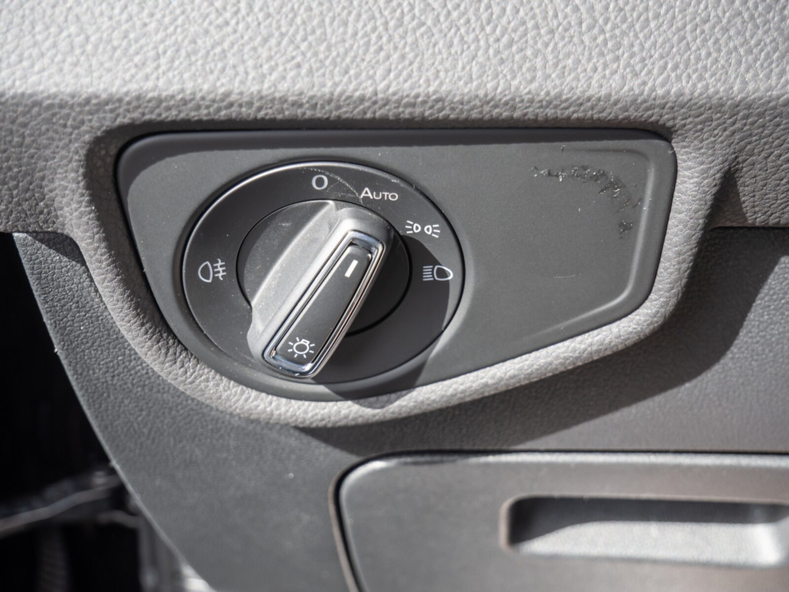 Volkswagen Touran – Bild 16
