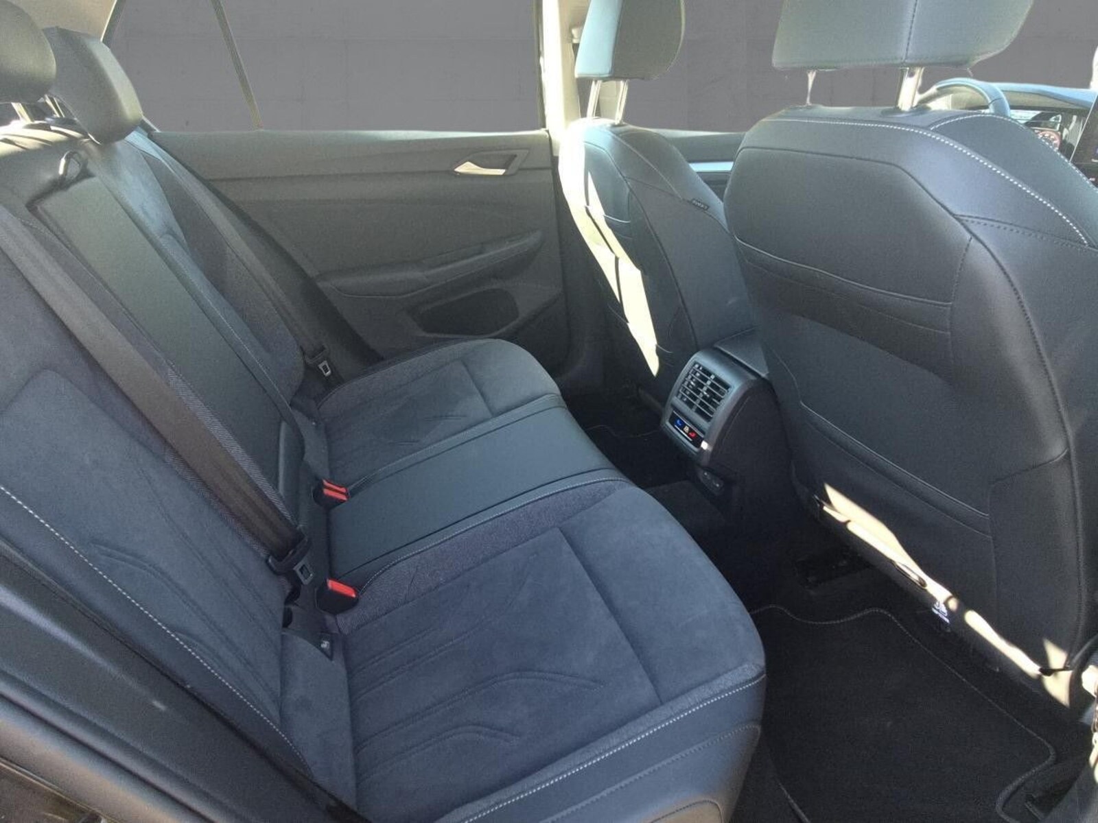 Volkswagen Golf – Bild 13