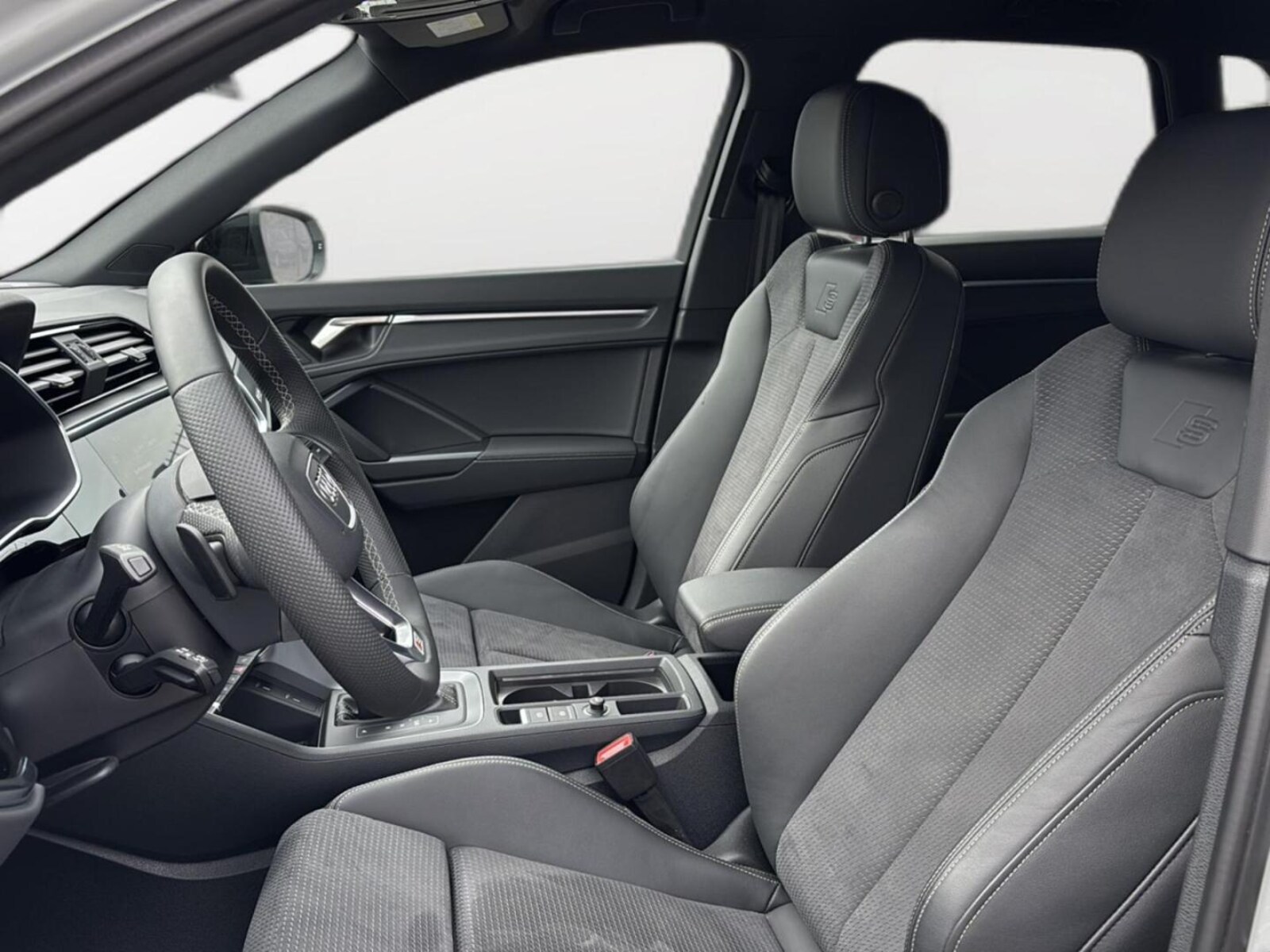 Audi Q3 – Bild 11