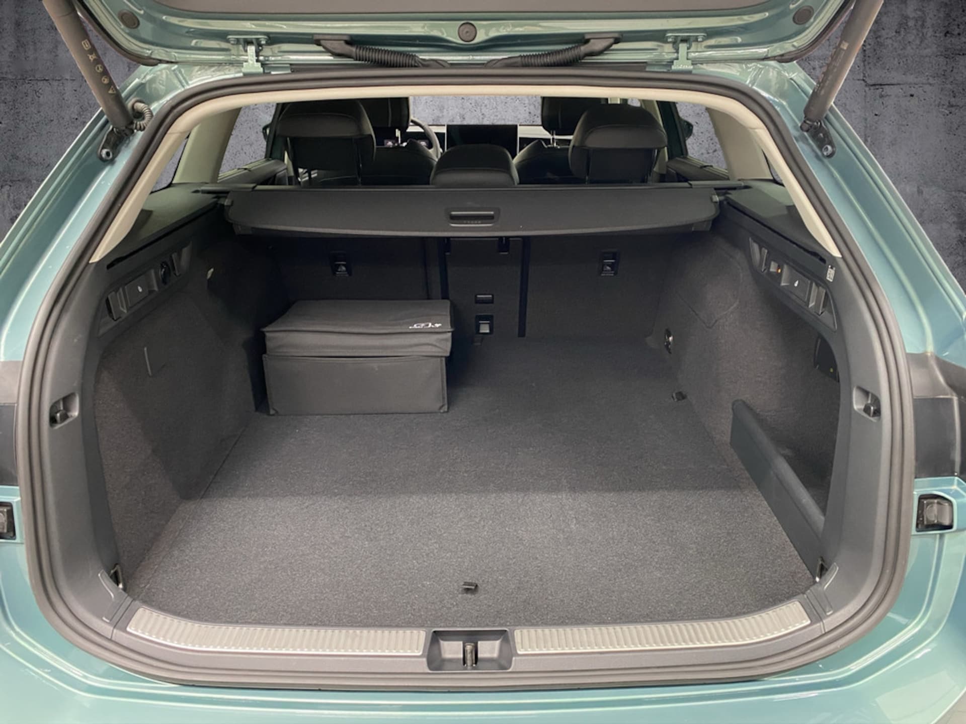 Volkswagen Passat Elegance