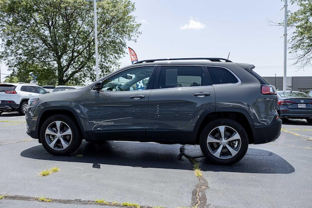 2022 Jeep Cherokee