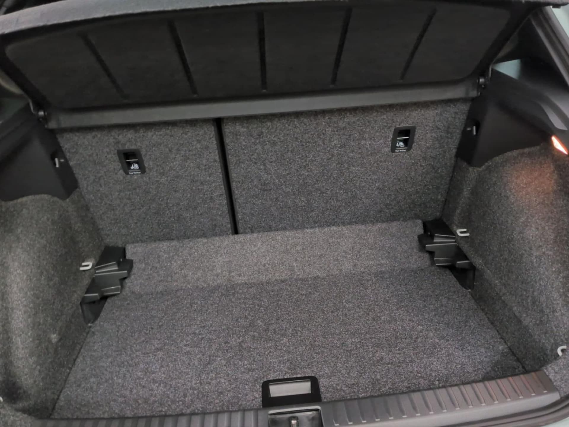 SEAT Arona FR