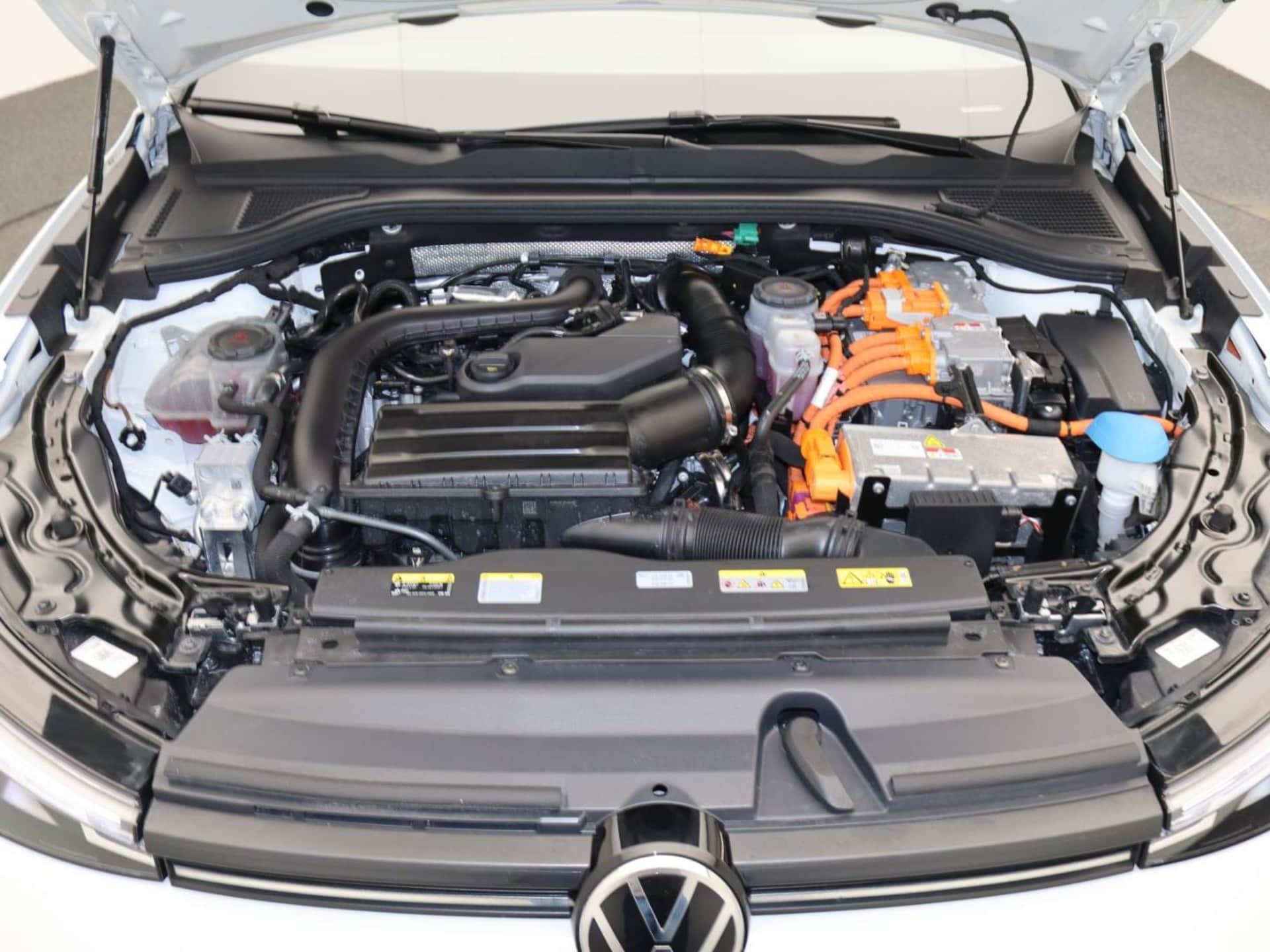 Volkswagen Passat Basis-Modell