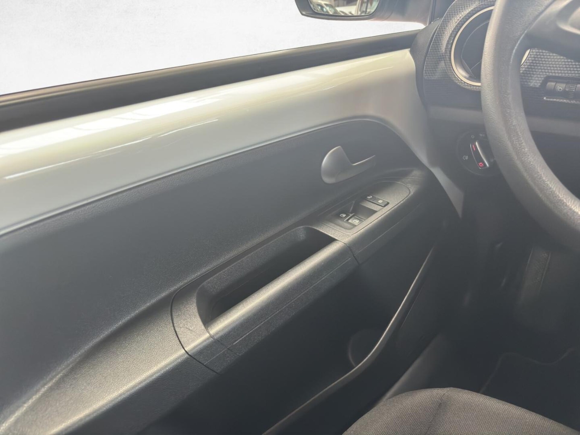 Volkswagen e-up!