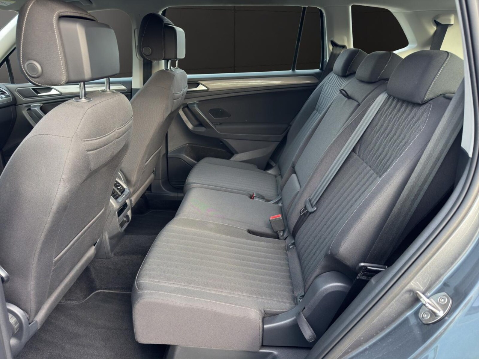 Volkswagen Tiguan Allspace – Bild 14