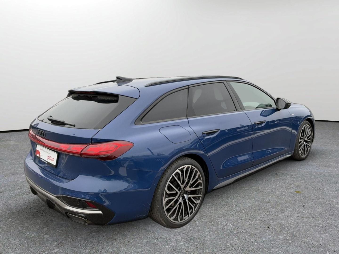 Bild über Audi A5 Avant TFSI 150 kW S tronic - für weitere Informationen kontaktieren Sie den Audi Partner