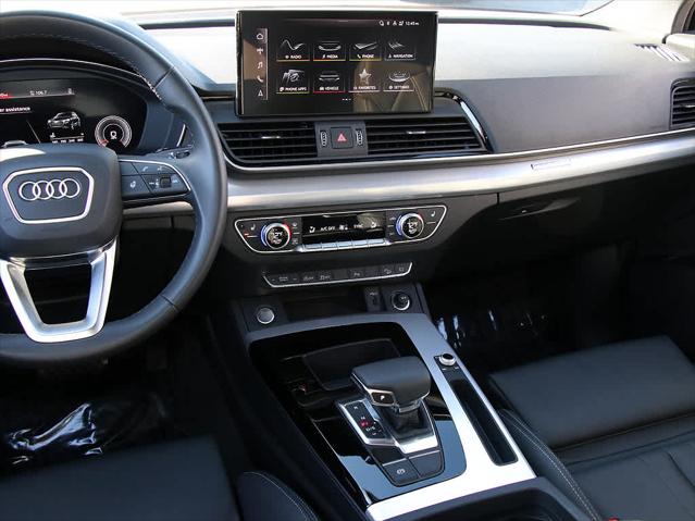 2025 AUDI Q5 - Image 13