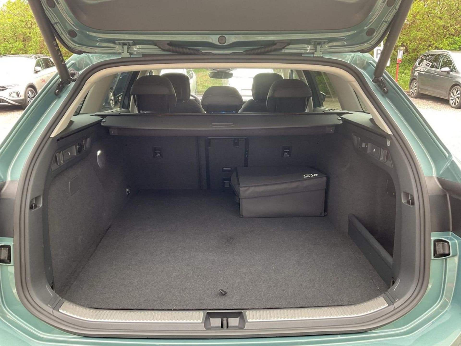 Volkswagen Passat Elegance
