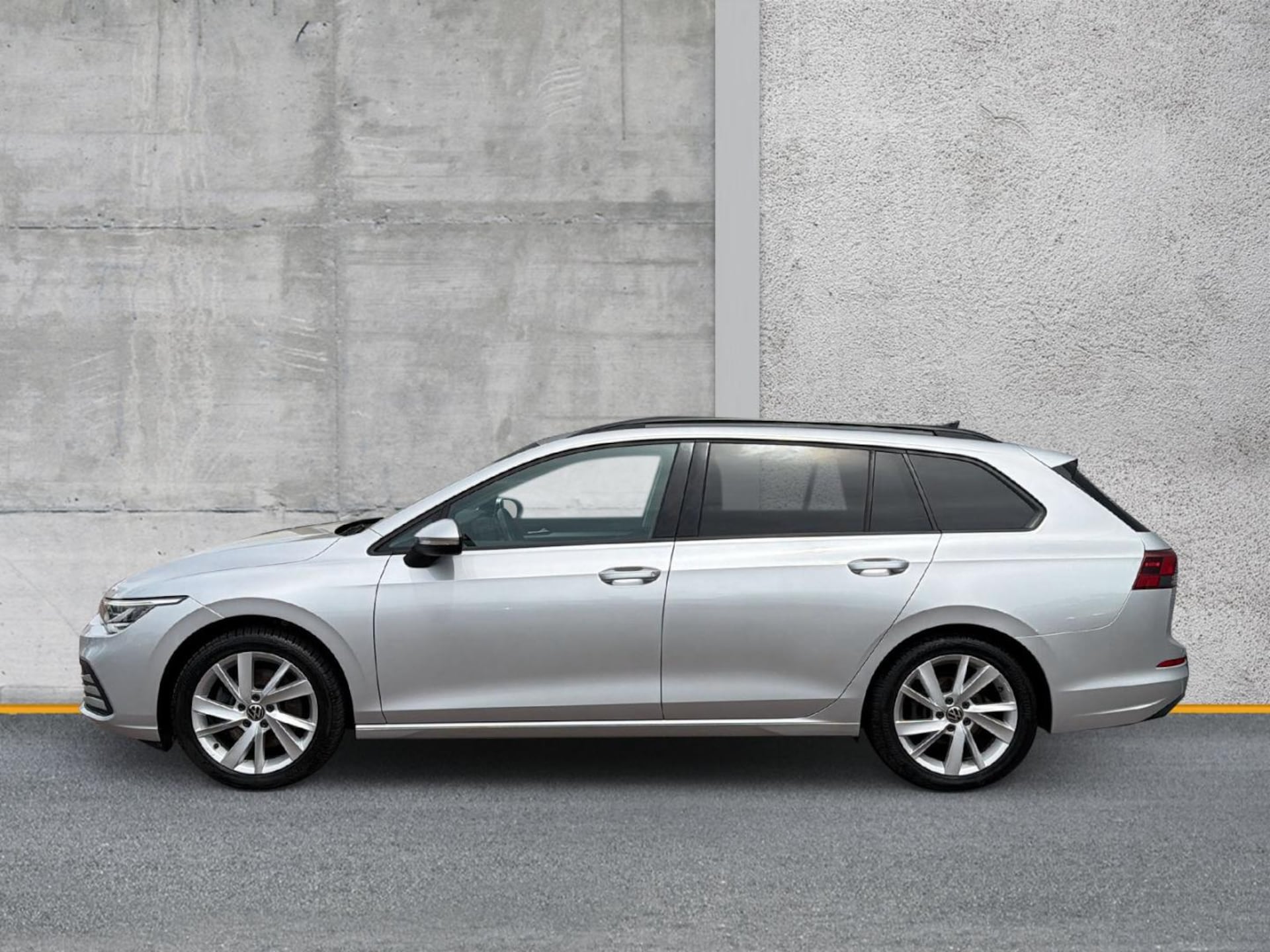 Volkswagen Golf Variant Life