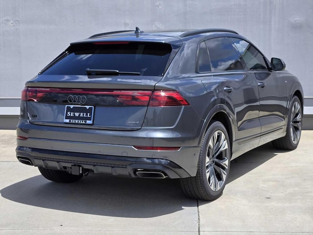 2026 Audi Q8