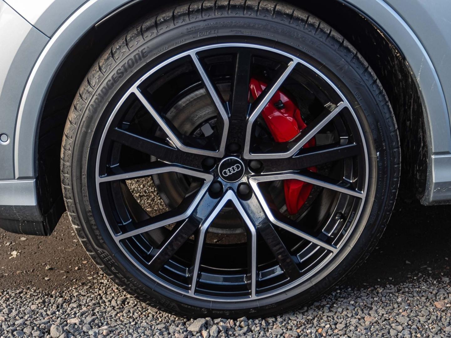 Bild über Audi Q7 SUV S line business TFSI quattro 250 kW tiptronic - für weitere Informationen kontaktieren Sie den Audi Partner