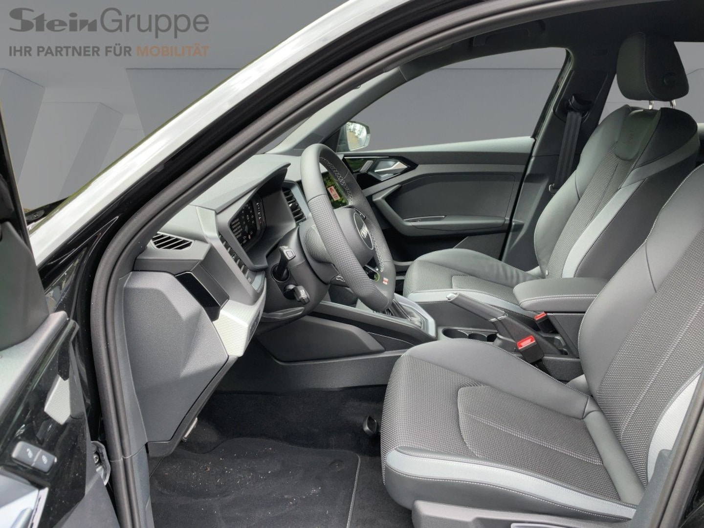Bild über Audi A1 Sportback S line 35 TFSI S tronic - für weitere Informationen kontaktieren Sie den Audi Partner