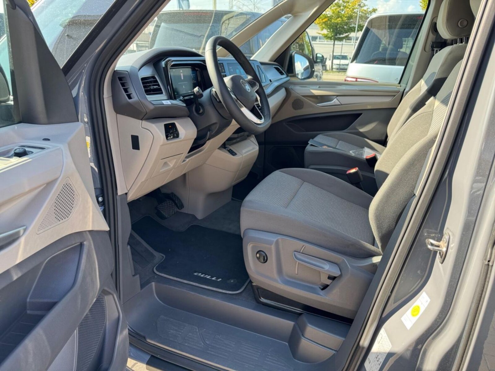 Volkswagen Multivan Langversion – Bild 6