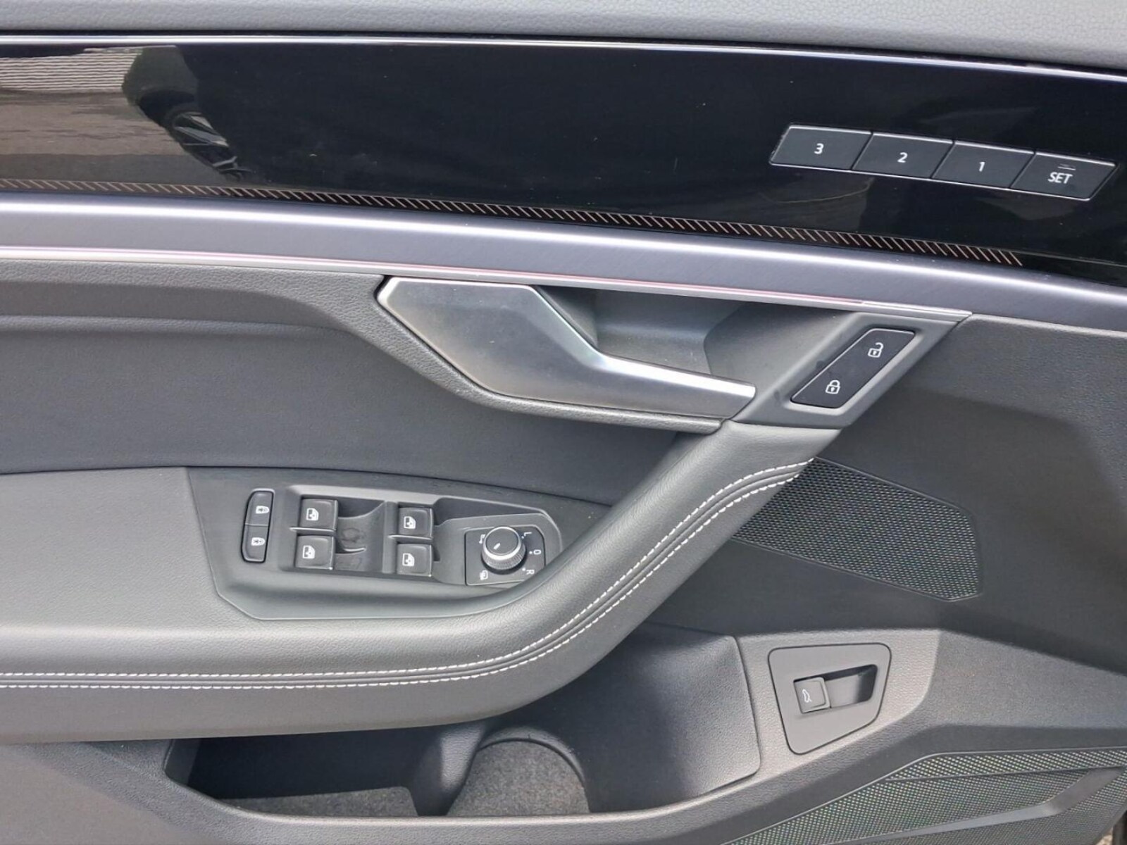 Volkswagen Touareg – Bild 12