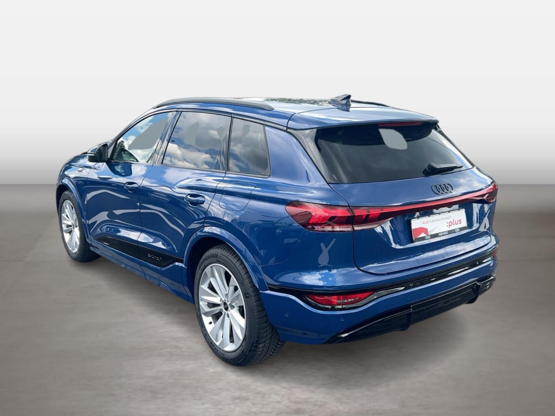 Audi Q6 SUV e-tron