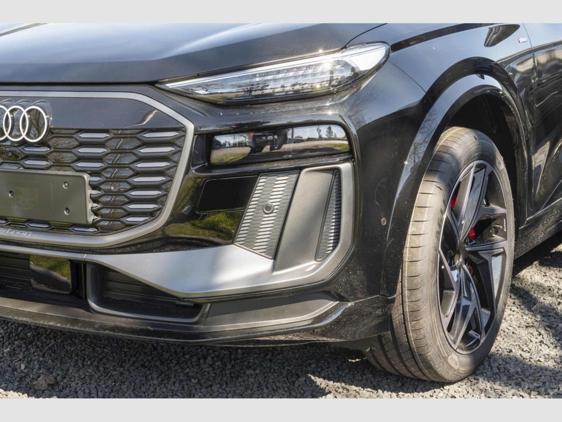 Audi Q6 SUV e-tron