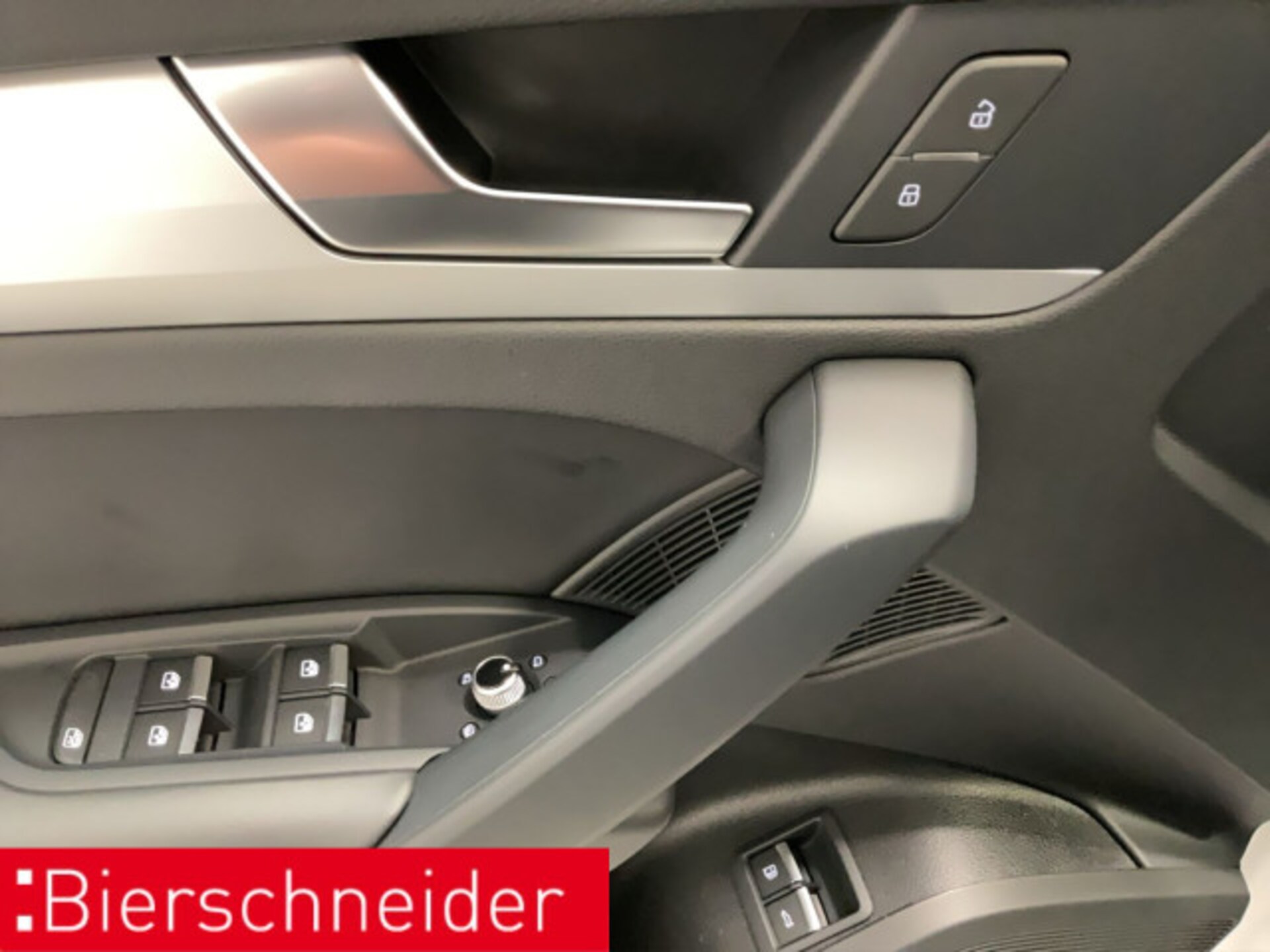 Audi Q5 TFSI e advanced