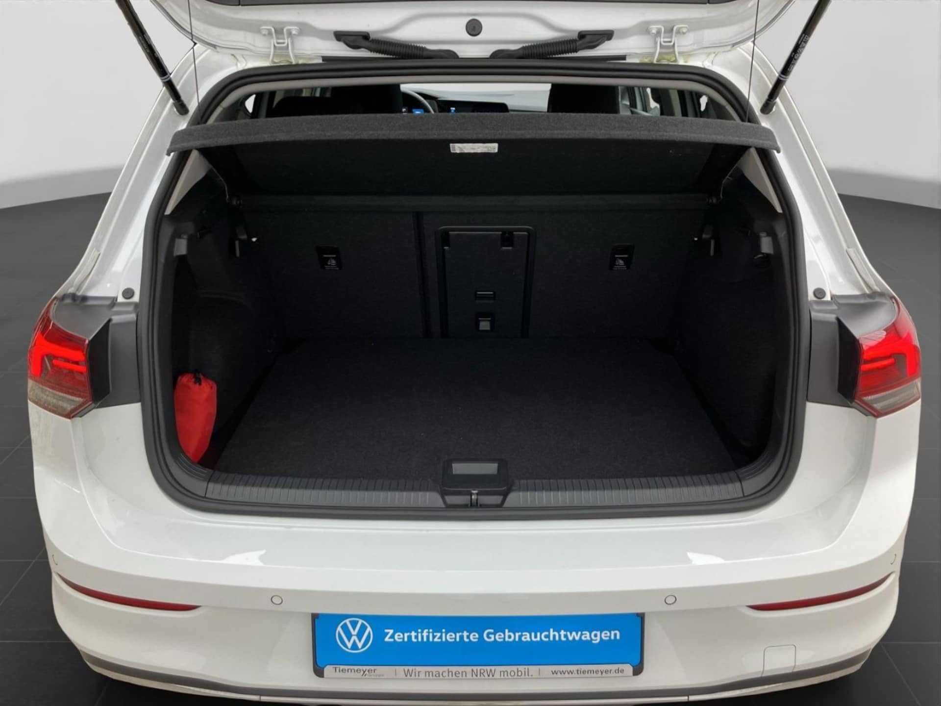 Volkswagen Golf Style