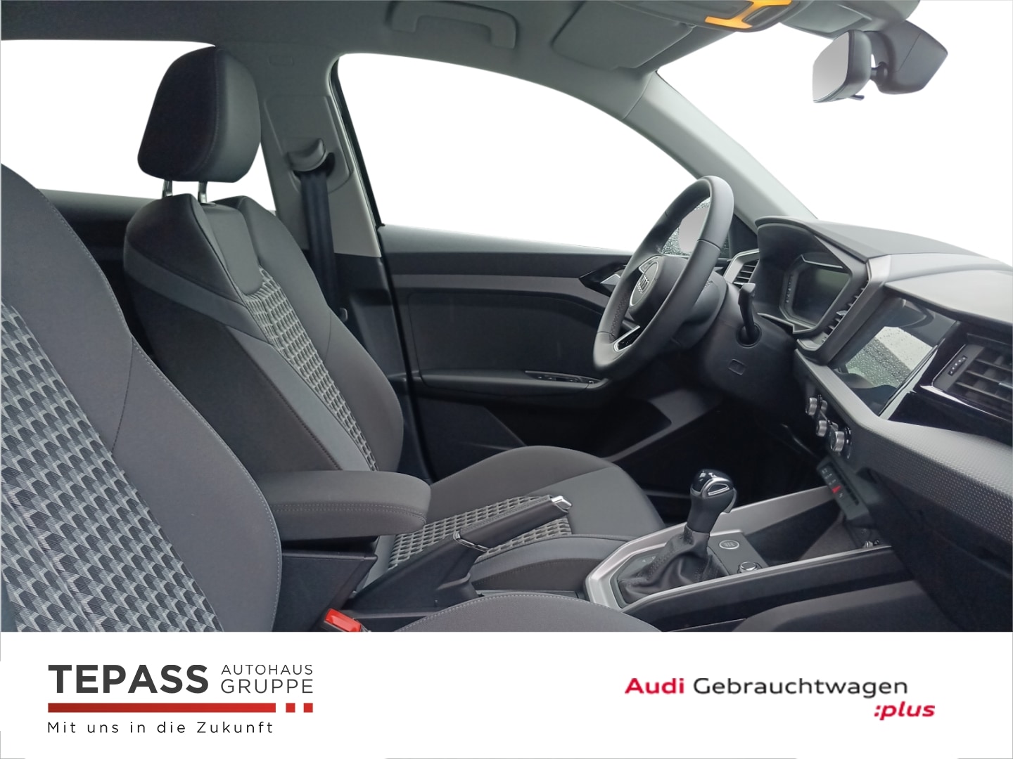 Bild über Audi A1 Sportback S line 30 TFSI S tronic - für weitere Informationen kontaktieren Sie den Audi Partner