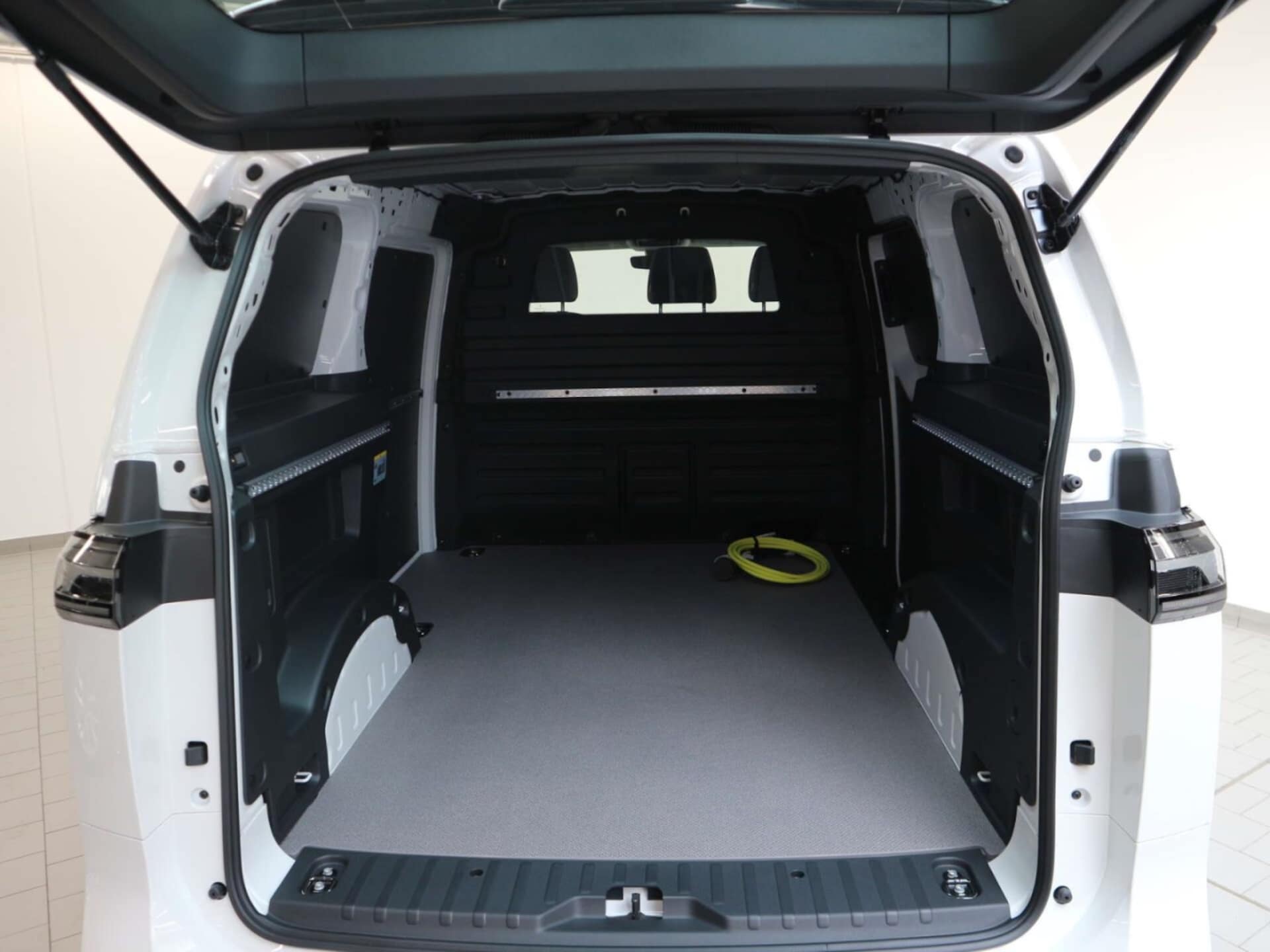 Volkswagen ID. Buzz Cargo Basis-Modell